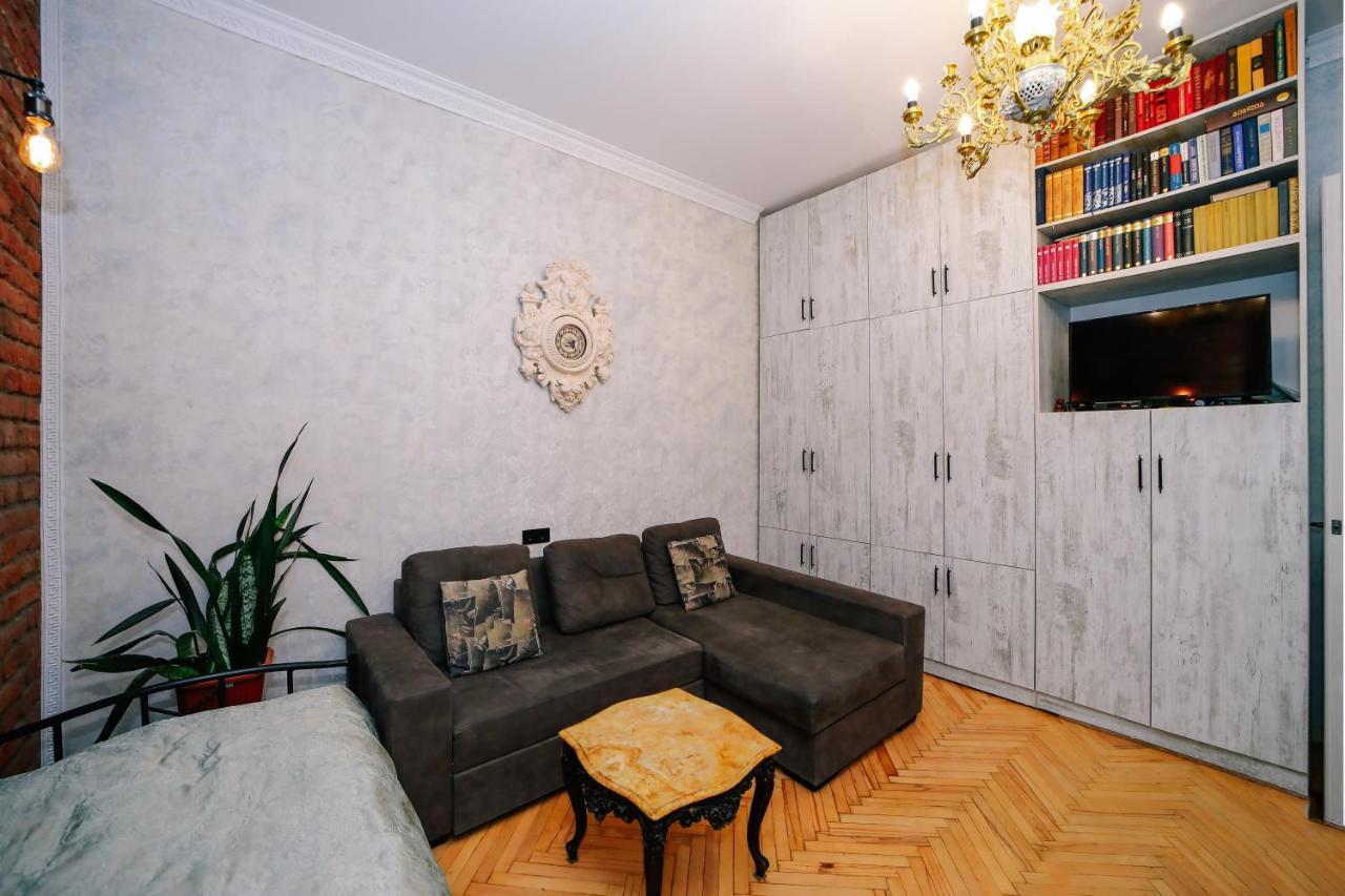 Old Vera Tbilissi Extérieur photo