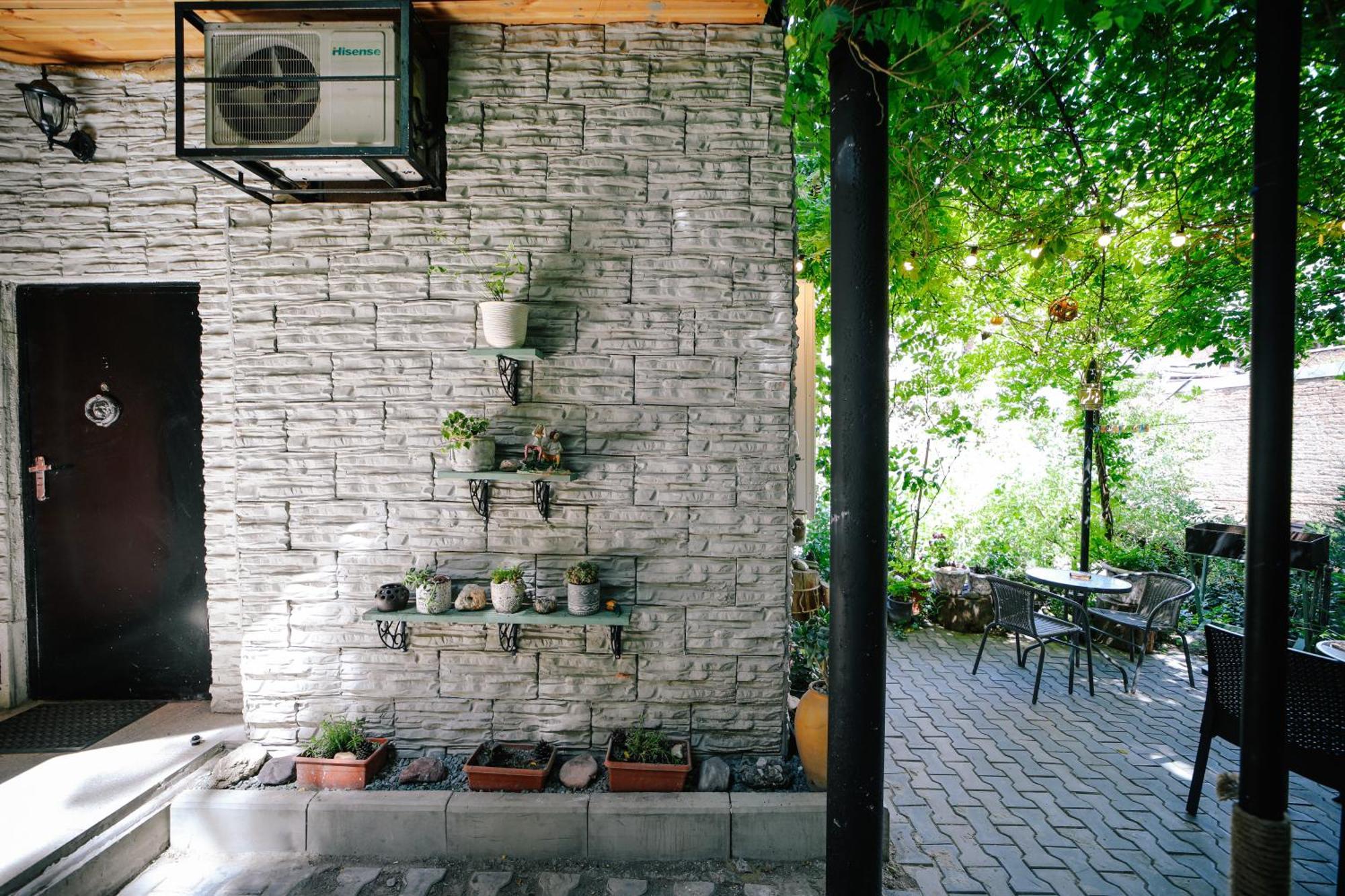 Old Vera Tbilissi Extérieur photo