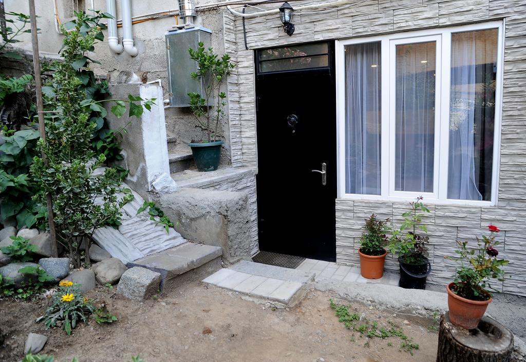 Old Vera Tbilissi Extérieur photo